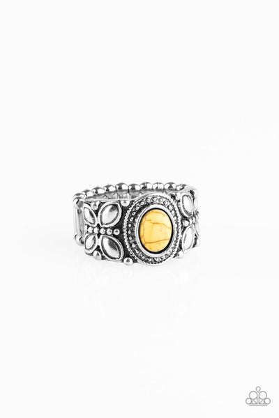 Paparazzi Butterfly Belle - Yellow Ring