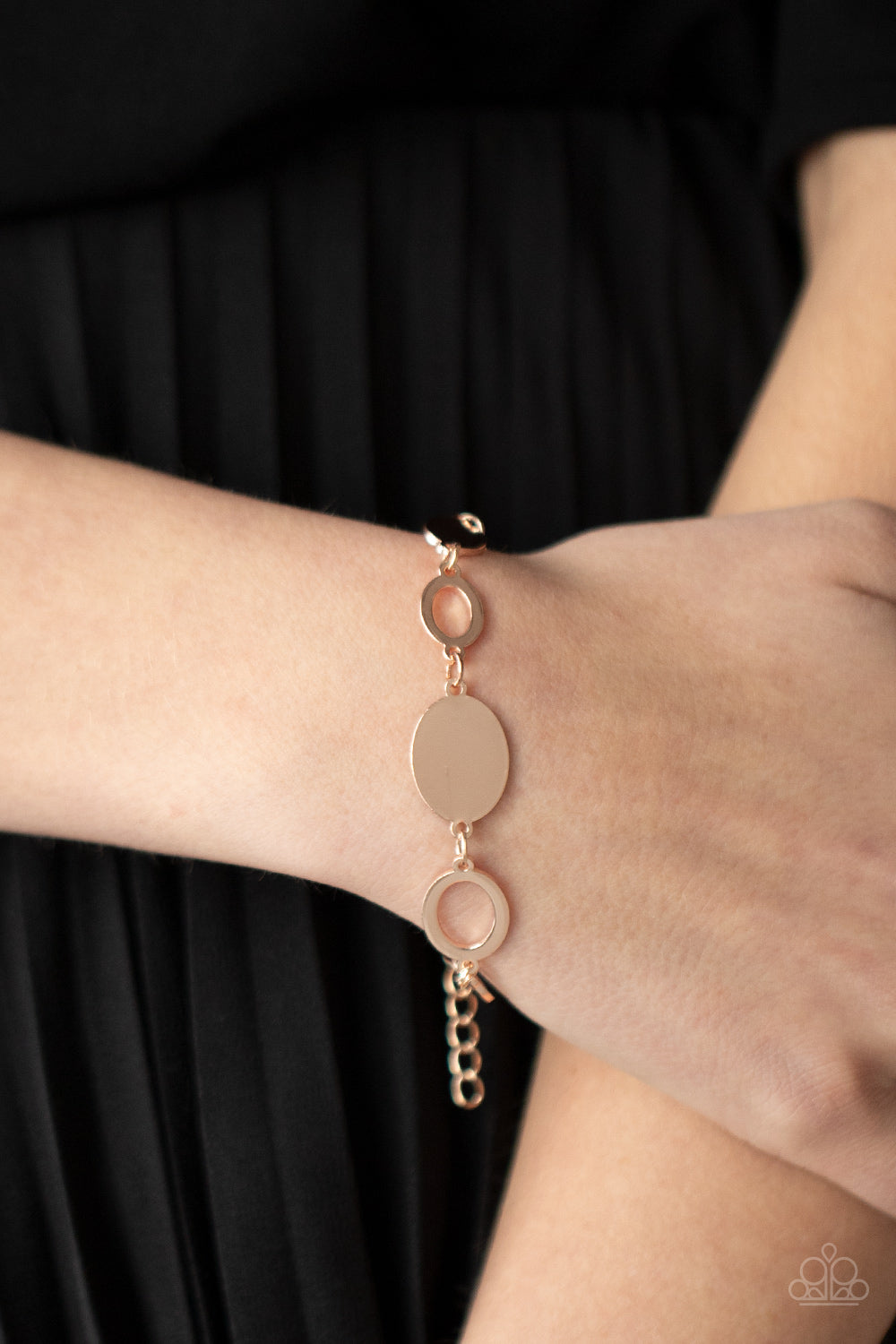 Paparazzi OVAL and Out Rose Gold Bracelet