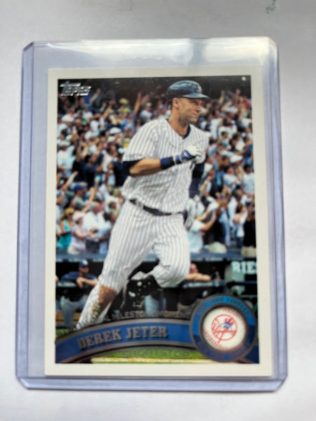 2011 Topps Pre-owned Derek Jeter Baseball  Card