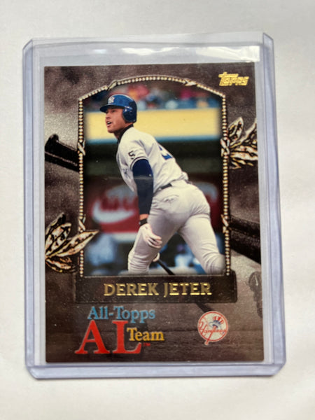2000 Topps Pre-owned Derek Jeter Baseball  Card