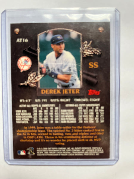 2000 Topps Pre-owned Derek Jeter Baseball  Card