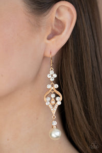 Paparazzi Elegantly Extravagant - Gold Earrings