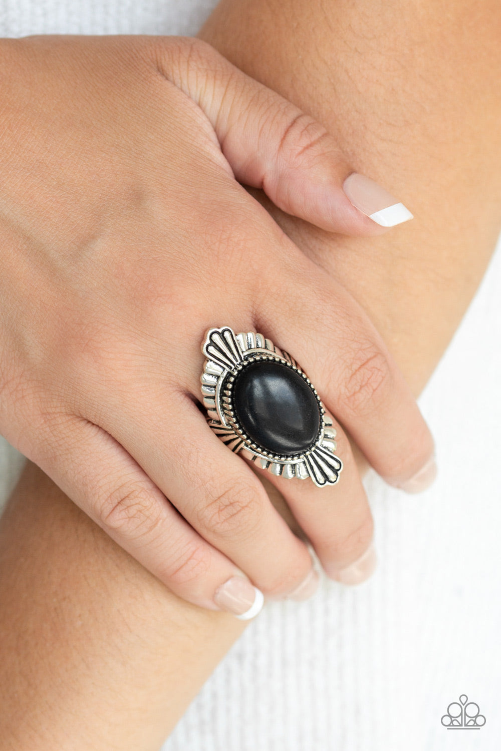 Paparazzi Pioneer Party - Black Ring