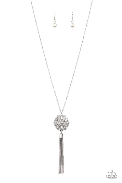Paparazzi Fine Florals - White Necklace