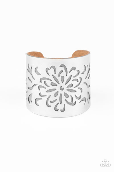 Paparazzi Get Your Bloom On - Silver Bracelet
