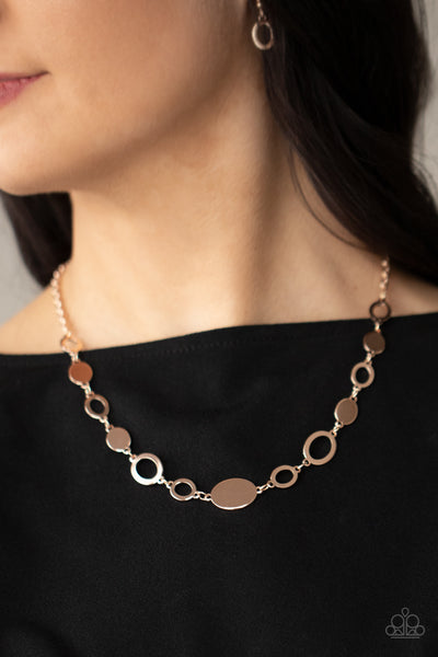Paparazzi  Working OVAL-time - Rose Gold Necklace
