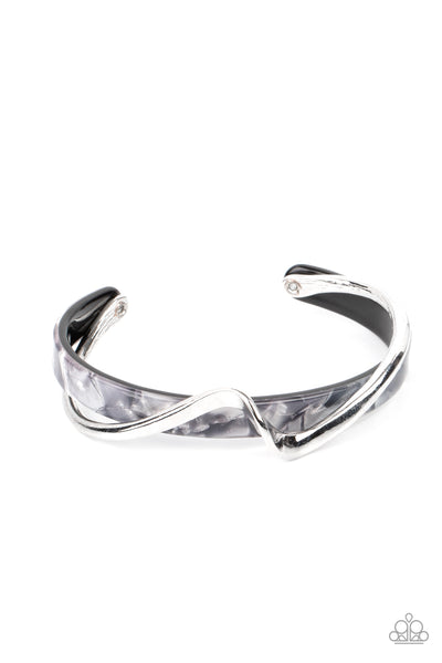 Paparazzi Craveable Curves - Silver Bracelet