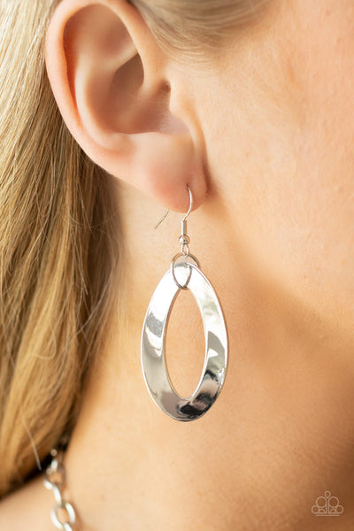 Paparazzi METALHEAD Count - Silver Necklace