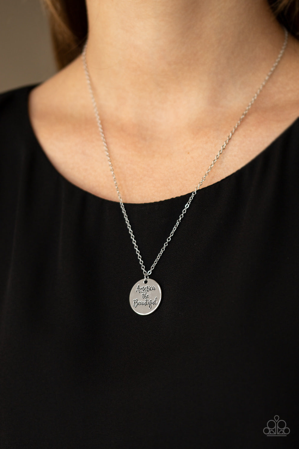 Paparazzi America The Beautiful - Silver Necklace