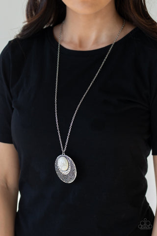 Paparazzi Medallion Meadow - White Necklace