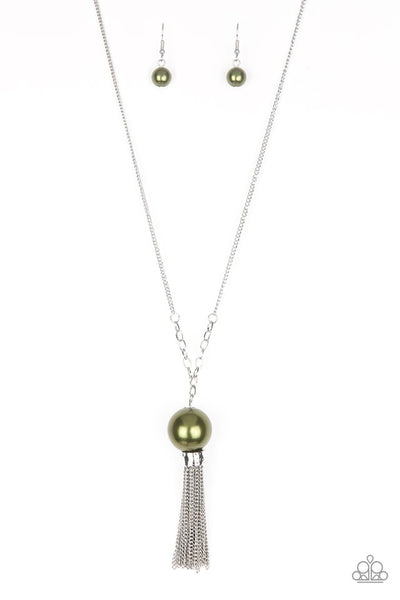 Paparazzi Belle of the BALLROOM Green Necklace