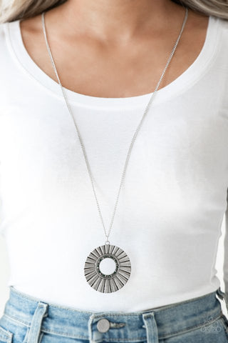Paparazzi Chicly Centered Multi Necklace