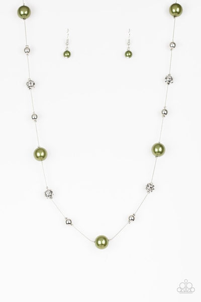 Paparazzi Eloquently Eloquent Green Necklace